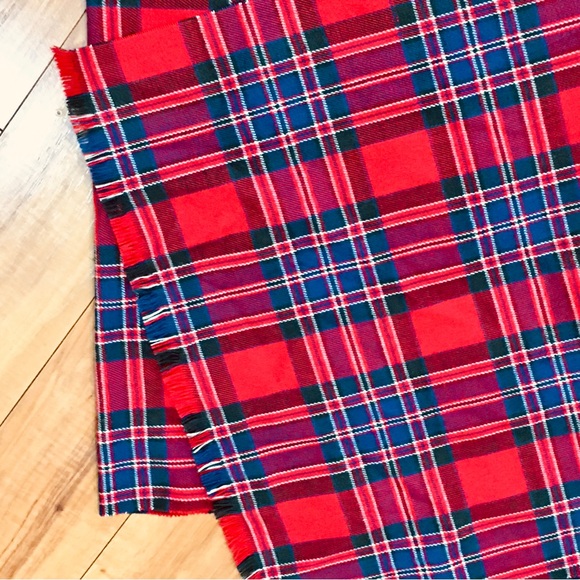 Gap Plaid flannel scarf wrap winter Christmas holiday preppy red navy bl… - Picture 3 of 4